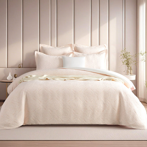 Bella Blush Jacquard Queen Quilt Cover Set by Renee Taylor