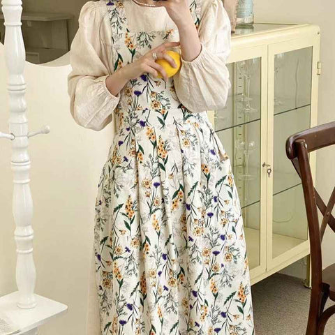 sleeveless apron, bib apron, apron with pockets, kitchen apron, baking apron, pet care apron, art apron, nail art apron, milk tea apron, Australian apron, home cook apron, craft apron - Floral - Size M In Australia - Darrahopens