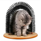 Cat grooming and scratching toys that cats can't resist - Cat Arch Self-Groomer: pamper your cat with massages and grooming brushes!