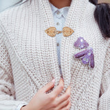 Vintage Sweater Clips Cape Cloak Clasp Retro Cardigan Clips Shawl Collar Clasp Dress Shirt Brooch Clip for Women