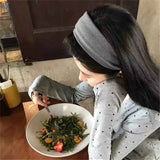 2 pack Headbands for Women Extra Wide Cloth Fabric Headband Fashion Non Slip Elastic Head Bands for Girls Hair Accessories (Gray) In Australia - Darrahopens