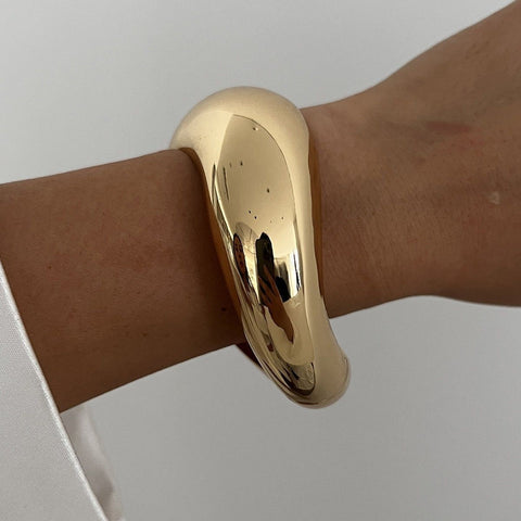 Lava Fold Irregular Open Cuff Bracelet, Gold Twisted Curve Metal Bangle, Niche Designer Women Wrist Jewelry for Xmas Halloween Personalized Gifts, Code 2431
