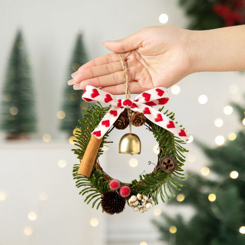 Heart Shaped Christmas Wreath Hanging Decoration, Xmas Ambience Accessory for Indoor Layout and Christmas Holiday Gift Selection, Model D10