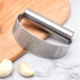Ring-Style Stainless Steel Garlic Press Manual Garlic Crusher Home Kitchen Garlic Mincer Masher Tool Ideal Christmas Gift