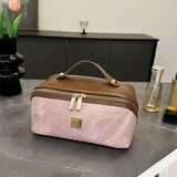 【PU Color-Block Cosmetic Bag】 Leather Handle Metal Zipper, Color-Block Simple Partition, Main Compartment Stores Cosmetics & Toiletries, Lightweight & Versatile for Commuting & Travel./beige