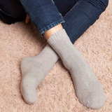 Thickened Wool Mid-Calf Socks 5-Pair Pack (Random Colors), Solid Color Versatile Fall and Winter Warmth, Soft Skin-Friendly Non-Stuffy, Essential for Casual Sports and Commuting