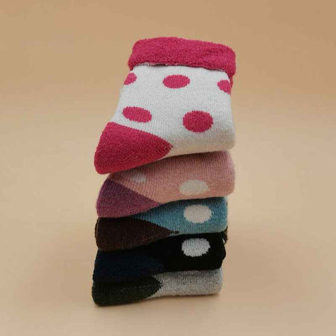Wool Blend Terry Socks 5-Pack - Winter Thick Warm Mid Calf Crew Socks for Women - Polka Dot Pattern Cotton Socks - 5 Pairs In Australia - Darrahopens