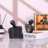 Mini Couples Statue - Ceramic Romantic Pair in Love Figurines for Bedroom Decor, TV Cabinet, Wedding Valentine's Gift, Small Knick Knacks Home Shelf (4.7 inch Black) 12 cm inch) Black