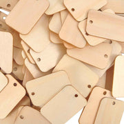 Petluno 100 x Rectangle Unfinished Wooden Planks Pieces of Wood with Holes and Keyrings for Crafting, Labels Pyrography, Wedding Gift, Christmas Decorations, Party Favors Gift