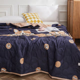 Summer Air Conditioner Quilt Machine Washable Soft Breathable Portable Air Conditioner Blanket Summer Comforter Cute Bear 150x200cm