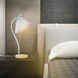 Table Lamp with Cloth Pleated Lampshade Metal Modern Nightstand Bedside Lamp for Bedroom Living Room White