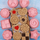8Pcs 3D Biscuit Cutters Cartoon Dinosaur Fruit Vegetable Birthday Biscuit Mould Baking Mould Hand Press Biscuit Stamp