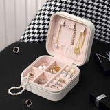 Travel Jewelry Case Exquisite Large Capacity Scratch Resistant Portable Jewelry Organizer Box for Outdoor Travel White 10x10x5cm/3.9x3.9x2.0in In Australia - Darrahopens