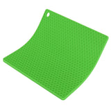 Insulation Pad Food Grade Silicone Pad AntiScalding Thickened Microwave Oven Mat for Kitchen Use(Green ) In Australia - Darrahopens