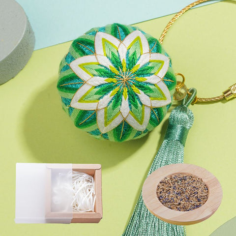 Fun Resin Keychain Blue and White Modern Style W273-LX [Blue and White] key chain-flowers core + gift box In Australia - Darrahopens