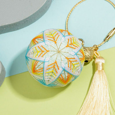 Fun Resin Keychain Blue and White Modern Style W274 [Maple Leaf] Keychain In Australia - Darrahopens