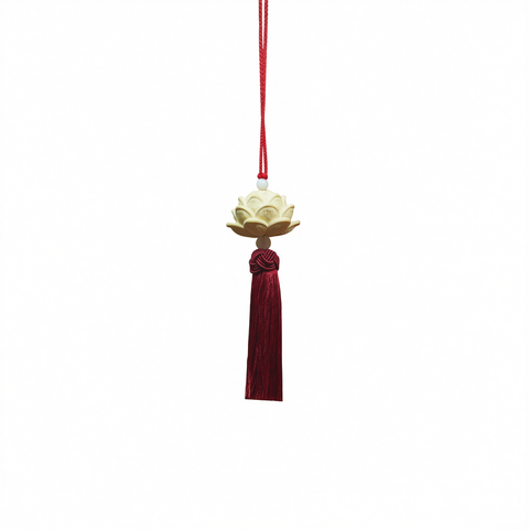 Tan hui Boxwood Lotus Car Hanging Ornament 【boxwood lotus】red minimalist tassel style Car hanger [ordinary carton]