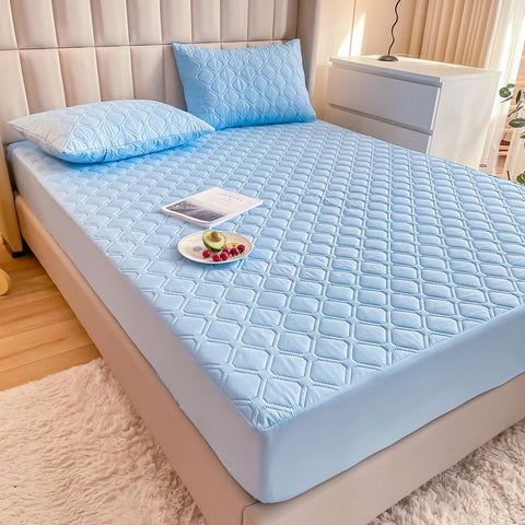 Waterproof Quilted Fitted Sheet Solid Color Toddler Sky blue A pair of pillowcases In Australia - Darrahopens