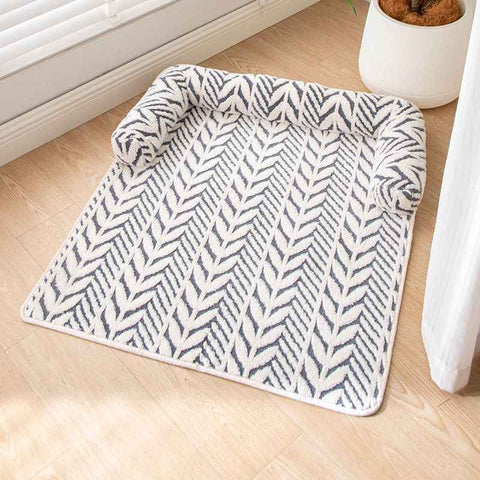 Ultra-Soft Plush Pet Sofa Bed with Bolster Support, Washable Couch Protector Mat for Cats and Small to Medium Dogs, Multi-Scenario Use for Home, Car, or Outdoor (M, Grey)