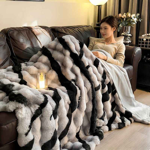 Class A Rabbit Fur Blanket Thickened Blanket Warm Blanket Home Decor Blanket - Gray - Size M  200-230cm