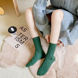 4 Pairs Women’s Wool Blend Socks Mixed Colours Soft Warm Thick Mid Calf Socks for Autumn Winter In Australia - Darrahopens