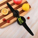 Plastic lemon squeezer hand Press Citrus Juicer Fruit Juicer Lime Press Professional Hand Juicer Kitchen Tool Black