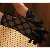 Women's Long Wedding Gloves Lace Transparent Hard Yarn Embroidery Opera Evening Ball Black Lace Gloves In Australia - Darrahopens