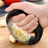 Garlic Grater Hand Press Tool Stainless Steel Non-Slip Handle Grip Grater Pressing Smashing Gadget For Grating Garlic Cheese