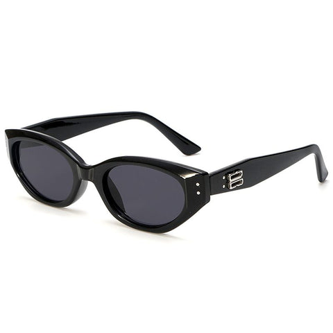 Retro Rectangle Sunglasses for Women Small Clout Goggles Fashion Designer Cool Square Shades with Small Face Narrow