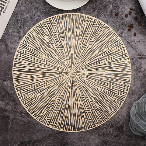 6PCS Round Placemats Pressed Vinyl Slip Resistant Table Mats Golden Fireworks Placmats Wipeable Hollowout （15 x15,Gold）
