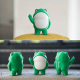Rebellious Frog Figurine, 3.3 Inch Cute Frog The Finger Statue, Frog Garden Statue Outdoor Frog Decor (1 PC)