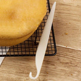 Cake Release Tool - Plastic Cake Stripping Knife - Cookie Pastry Demoulding Knife for Kitchen - Scraper Butter Cream Spreader