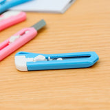 Household School Plastic Good performance Handle Sharp Blade Mini Utility Cutter  4 Pcs Utility Knife with Razor Blade