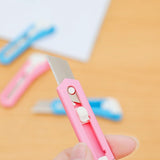 Household School Plastic Good performance Handle Sharp Blade Mini Utility Cutter  4 Pcs Utility Knife with Razor Blade