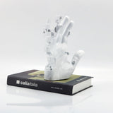 Hand Sculpture Decor, White Hand Ornament, Creative Hand Sculpture Cool Desk Decor Statue, Resin Hand Desktop Decoration In Australia - Darrahopens