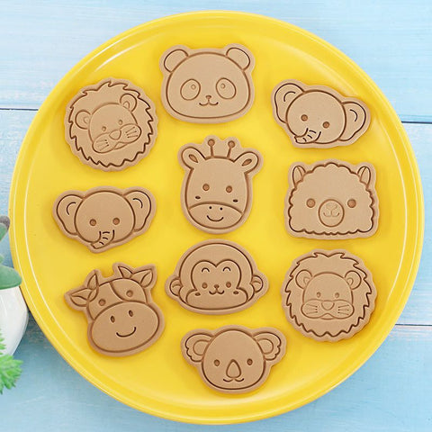 8 PCS Animal Cookie Cutters 3D Forest Animal Embossing Cutters for Baking DIY Baking Tools(Animal Head ,8) In Australia - Darrahopens