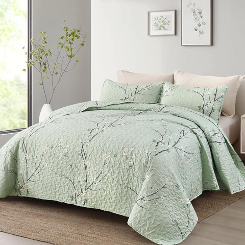 Chic green Floral Quilted 3 Pc Bedspread & Pillow Cover Set