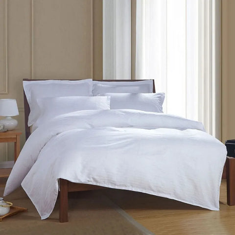 100% Cotton Aura Montreux Dahlia Quilt / Doona / Duvet Cover set
