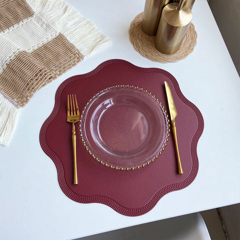 Red Nordic Style Faux Leather Placemats Set of 4 - Heat-Resistant Waterproof Table Mats 38x38cm(cutlery not included)