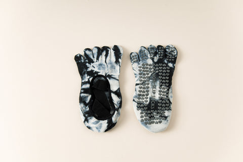 2 pairs Black tie-dye Non-Slip Yoga Socks for Women - Five-Toe Cotton Blend Socks for Pilates and Indoor Sports