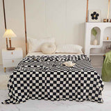 Coffee-colored and white checkered pattern Double-Sided Plaid Fleece Blanket – 100×150cm Machine Washable, No-Shedding Flannel Throw for Office, Air Conditioning & Nap Use