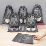 50-Pack Shoe Storage Bags - 25 Medium and 25 Large - Non-Woven Dust-Proof Travel Organiser with Transparent Window, Drawstring Closure for Business Trips, Home Wardrobe and Daily Storage
