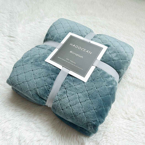 Green 70*100cm Flannel Fleece Blanket - Quilted Diamond Pattern, Soft & Warm Polyester Throw for Office Nap, Sofa, Travel & Bed Use