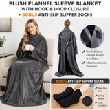 Winter Cozy Warm Loungewear Gift Set – 170 × 200CM Dark Grey Flannel Fleece Wearable Blanket with Adjustable Sleeves Large Front Pocket and Back Velcro Closure, Free M Size Sherpa Fleece Cable Knit Anti-Slip Slipper Socks for Home Relaxation