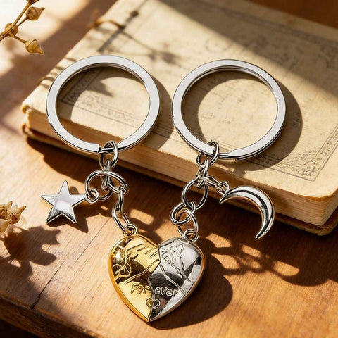 Silver & Gold Magnetic Matching Split Heart Zinc Alloy Keychain Set for Couples – Detachable Love Heart Key Rings with Star & Moon Charms, Anniversary Birthday Gift for Him and Her, Bag Accessory