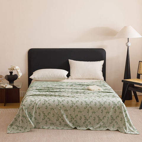 Green Bamboo Fibre Summer Blanket - Vine Pattern Cooling Throw Blanket 150x200cm Lightweight Breathable Summer Quilt