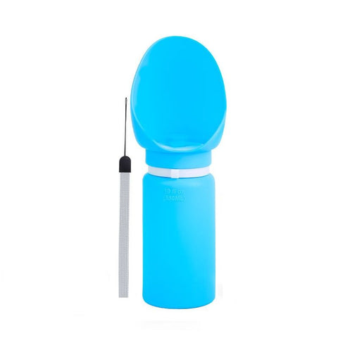 Blue Portable Dog Water Bottle 550ml - Grade Silicone, Collapsible Leak Proof Design with Wrist Strap for Walking and Travel