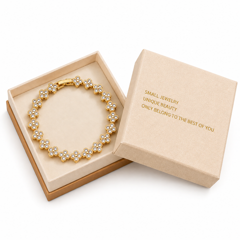 Gold and White Four-Leaf Clover Zircon Bracelet - Gold-Tone Alloy Lucky Charm Wristband with Full Crystal Pave, 22cm Elegant Fashion Jewellery for Women