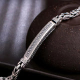22cm Vintage-Style Men's Chain Bracelet - Silver-plated copper bracelet with Geometric Pattern Bar and Secure Clasp - Trendy Statement Jewelry for Daily Wear, Gifts & Special Occasions