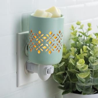 Darrahopens Appliances > Kitchen Appliances > Food Mixers & Blenders Soft Mint Pluggable Warmer - RRP $27.95 - Wholesale